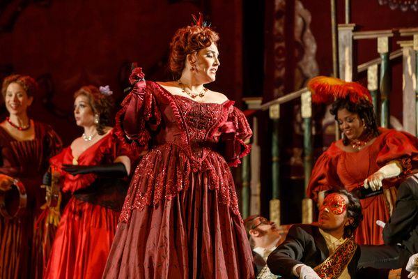 Photos: First Look at Pittsburgh Opera's Production Of LA TRAVIATA  Image