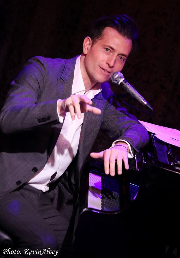 Photos: Go Inside Victoria Shaw's UNDER THE COVERS at Birdland  Image