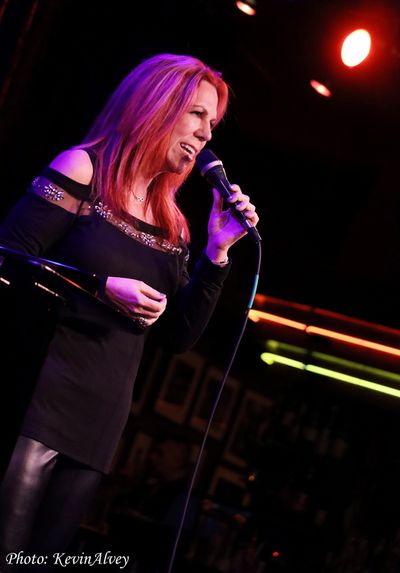 Victoria Shaw Photo