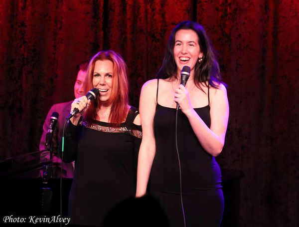Photos: Go Inside Victoria Shaw's UNDER THE COVERS at Birdland  Image