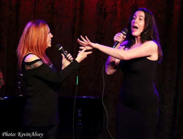 Photos: Go Inside Victoria Shaw's UNDER THE COVERS at Birdland  Image