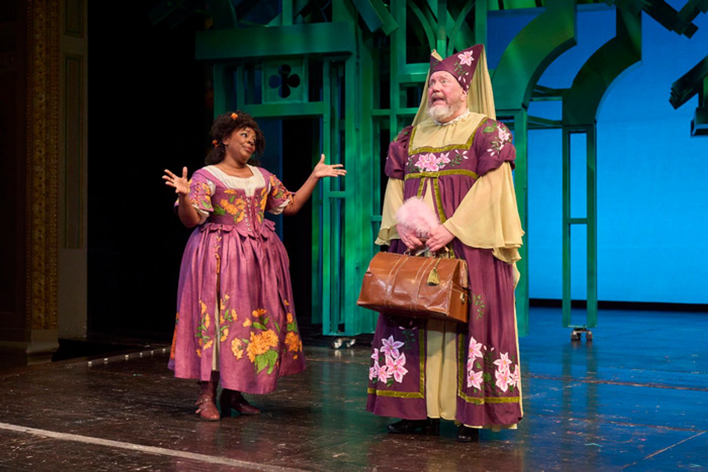 Photos: First Look at Great Lakes Theater's THE MERRY WIVES OF WINDSOR  Image