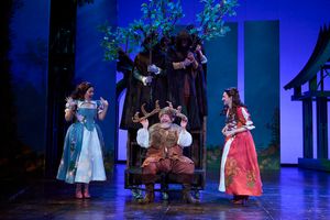 Jessie Cope Miller, Daniel T. Parker, and Jodi Dominick. @ BroadwayWorld Jessie Cope Miller, Daniel T. Parker, and Jodi Dominick. Photo