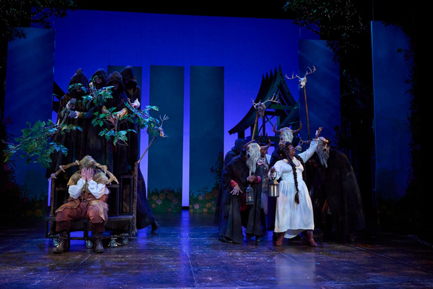 Photos: First Look at Great Lakes Theater's THE MERRY WIVES OF WINDSOR  Image