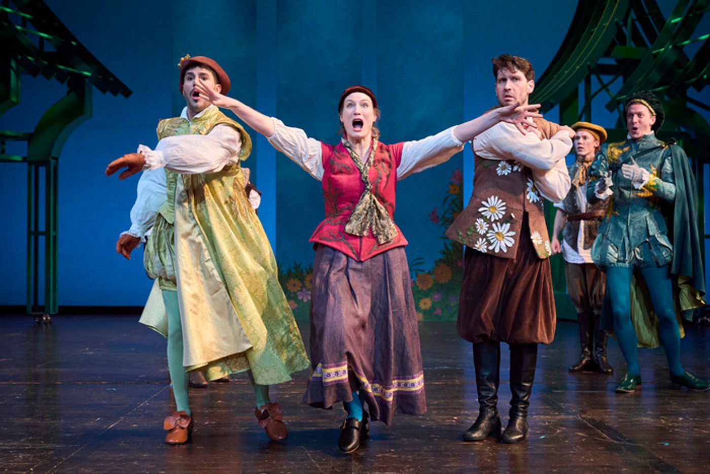 Photos: First Look at Great Lakes Theater's THE MERRY WIVES OF WINDSOR  Image
