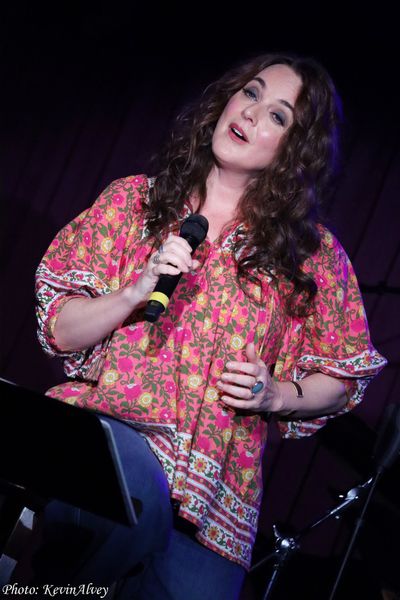 Melissa Errico Photo
