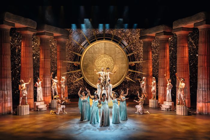 Photos: Get a First Look at Disney's HERCULES in Hamburg — photo 5 of 7