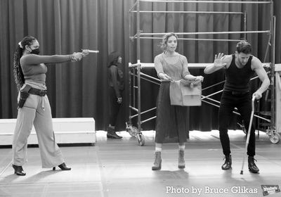 Liisi LaFontaine, Jeannette Bayardelle, Ciara Renee and Adam Roberts Photo