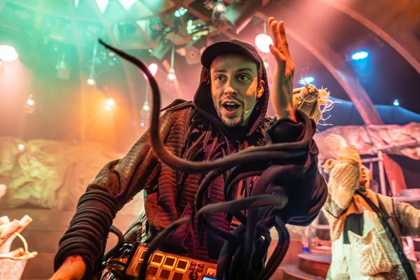 Photos: Get a First Look at BEAR SNORES ON At Regent's Park Open Air Theatre  Image