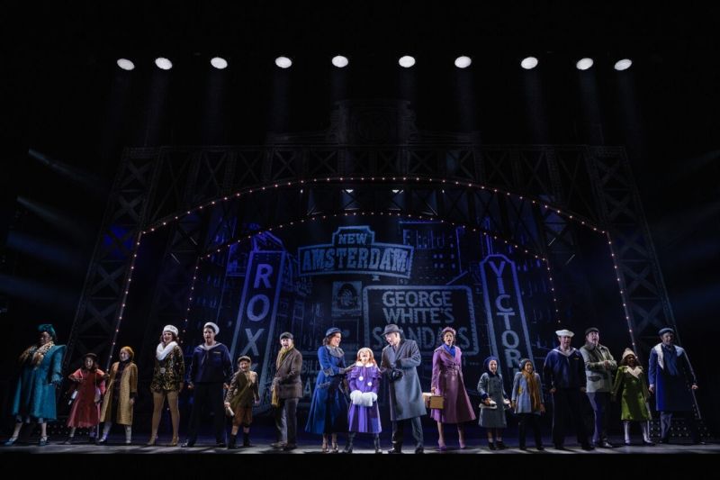 Julia Nicole Hunter Comes Home to Tennessee, Playing Grace Farrell in ANNIE Image