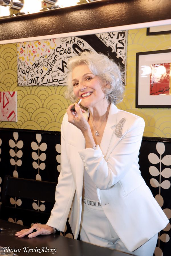 Photos: Karen Mason Returns To Birdland With Celebration Of Jule Styne  Image