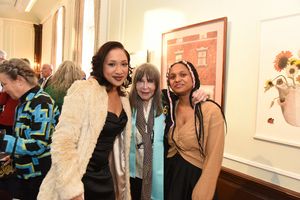 Lee Grant with granddaughters Leah and Rachel Jones. Photo