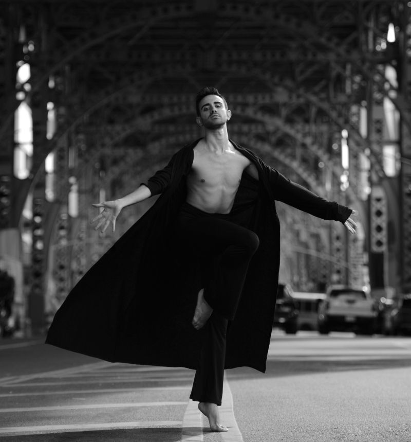EMANUELE Fiore: A MODERN DANCER FROM ITALY DEBUTS IN THE OFF-BROADWAY SHOW 'SEMPREVERDE'  Image