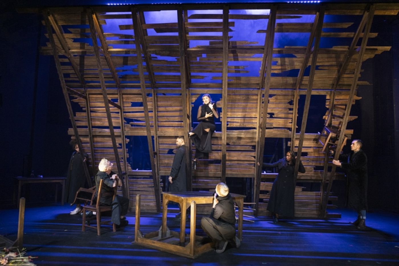 REVIEW: Guest Reviewer Hamavand Engineer Shares His Thoughts On A MIDSUMMER NIGHTS DREAM  Image