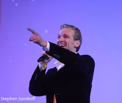 Hugh Panaro Photo