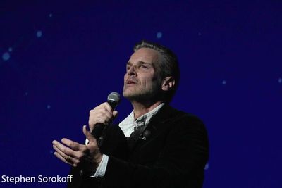 Hugh Panaro Photo