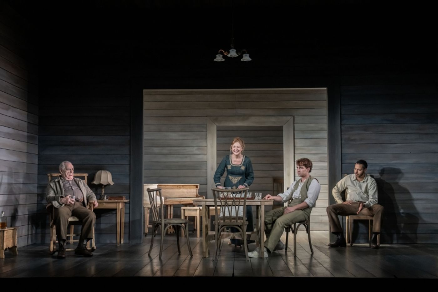 Review: LONG DAY'S JOURNEY INTO NIGHT, Wyndham's Theatre  Image