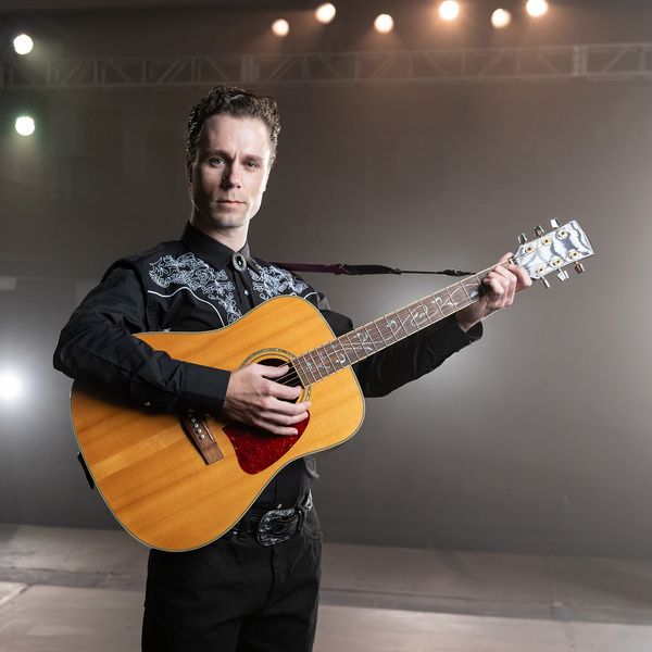 Allen Law as Johnny Cash Photo