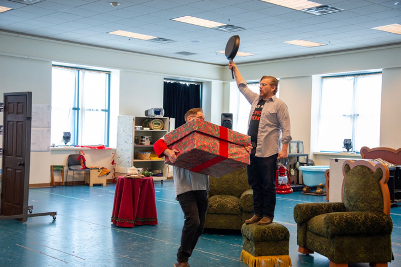 Photos: In Rehearsal for A YEAR WITH FROG AND TOAD At Children's Theatre Company  Image