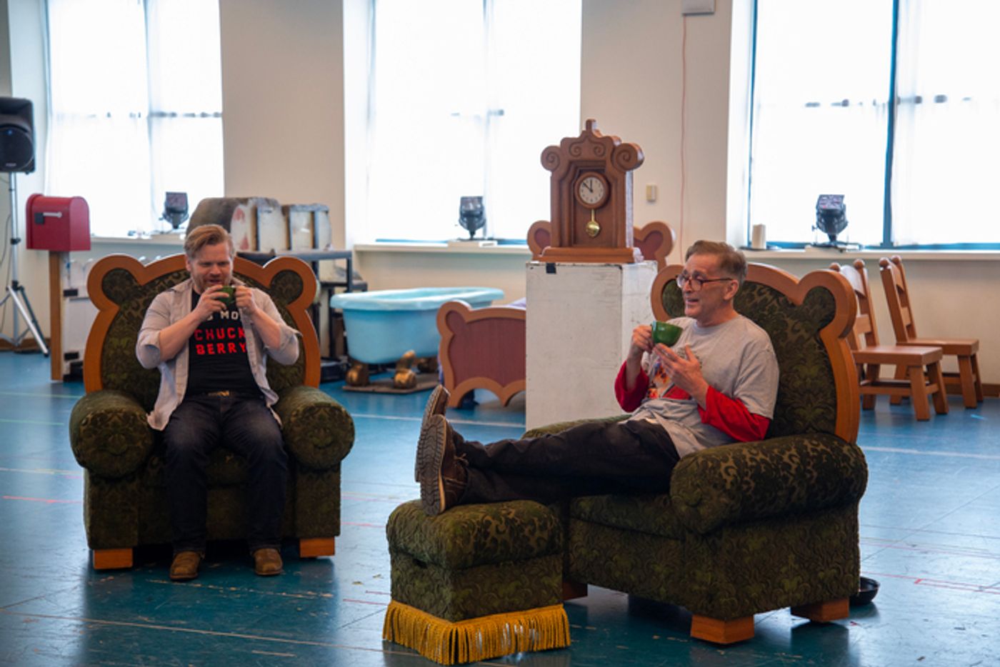 Photos: In Rehearsal for A YEAR WITH FROG AND TOAD At Children's Theatre Company  Image