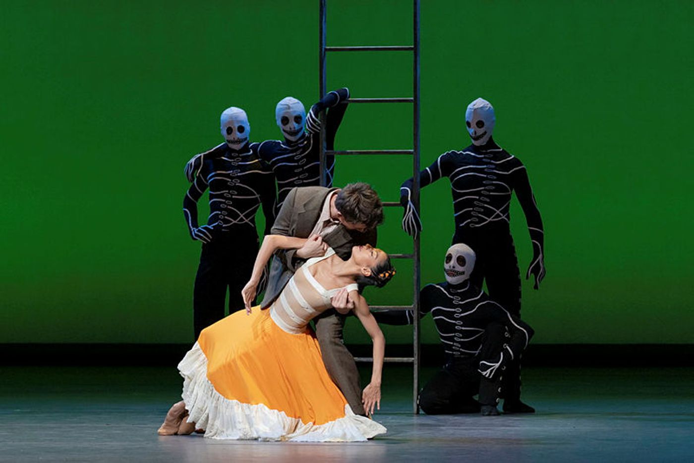 Review: DOS MUJERES at San Francisco Ballet  Image