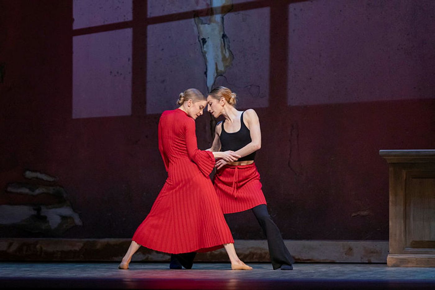 Review: DOS MUJERES at San Francisco Ballet  Image