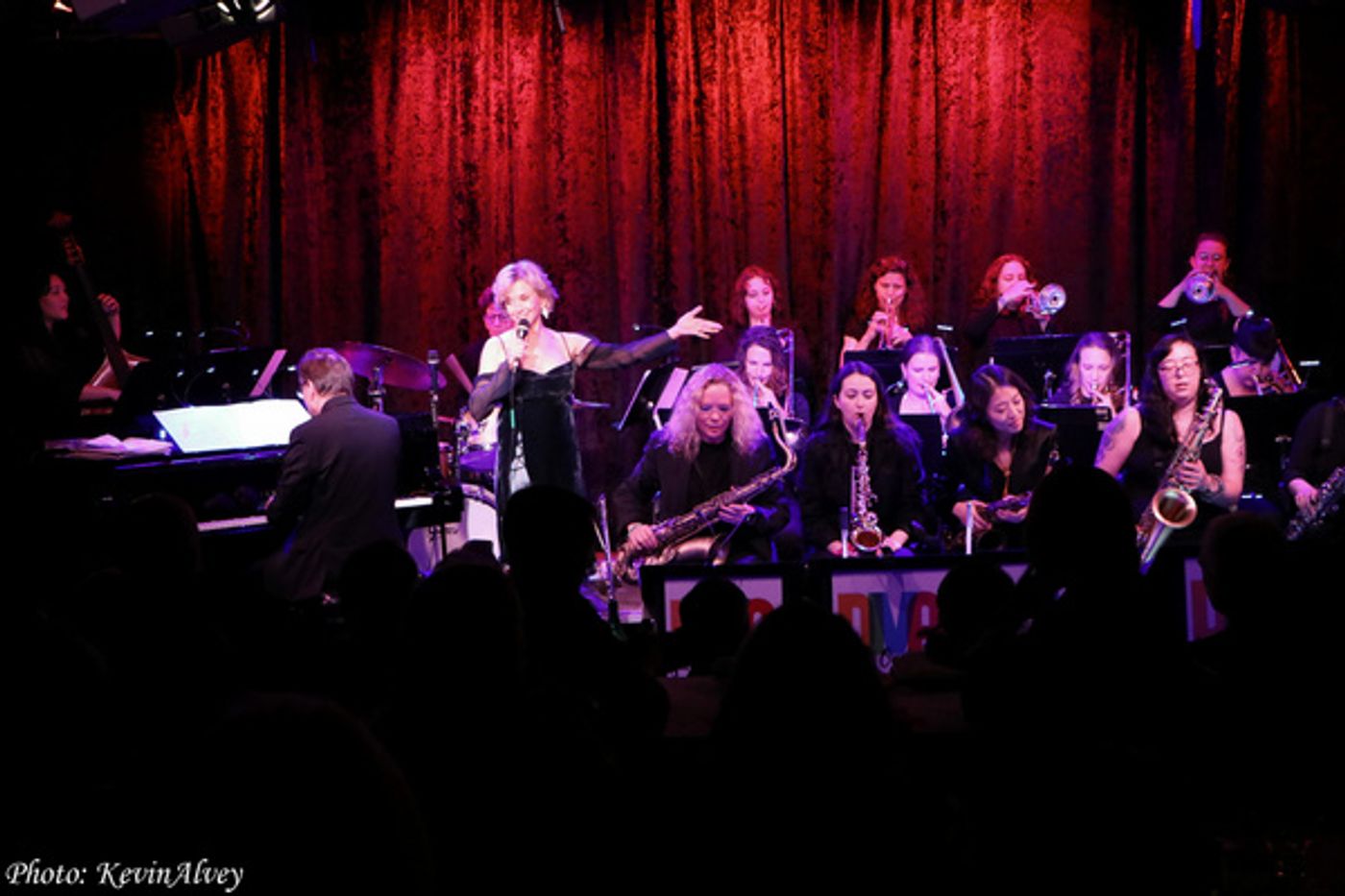 Photos: Linda Purl Joins Forces With Diva Jazz Orchestra at Birdland  Image