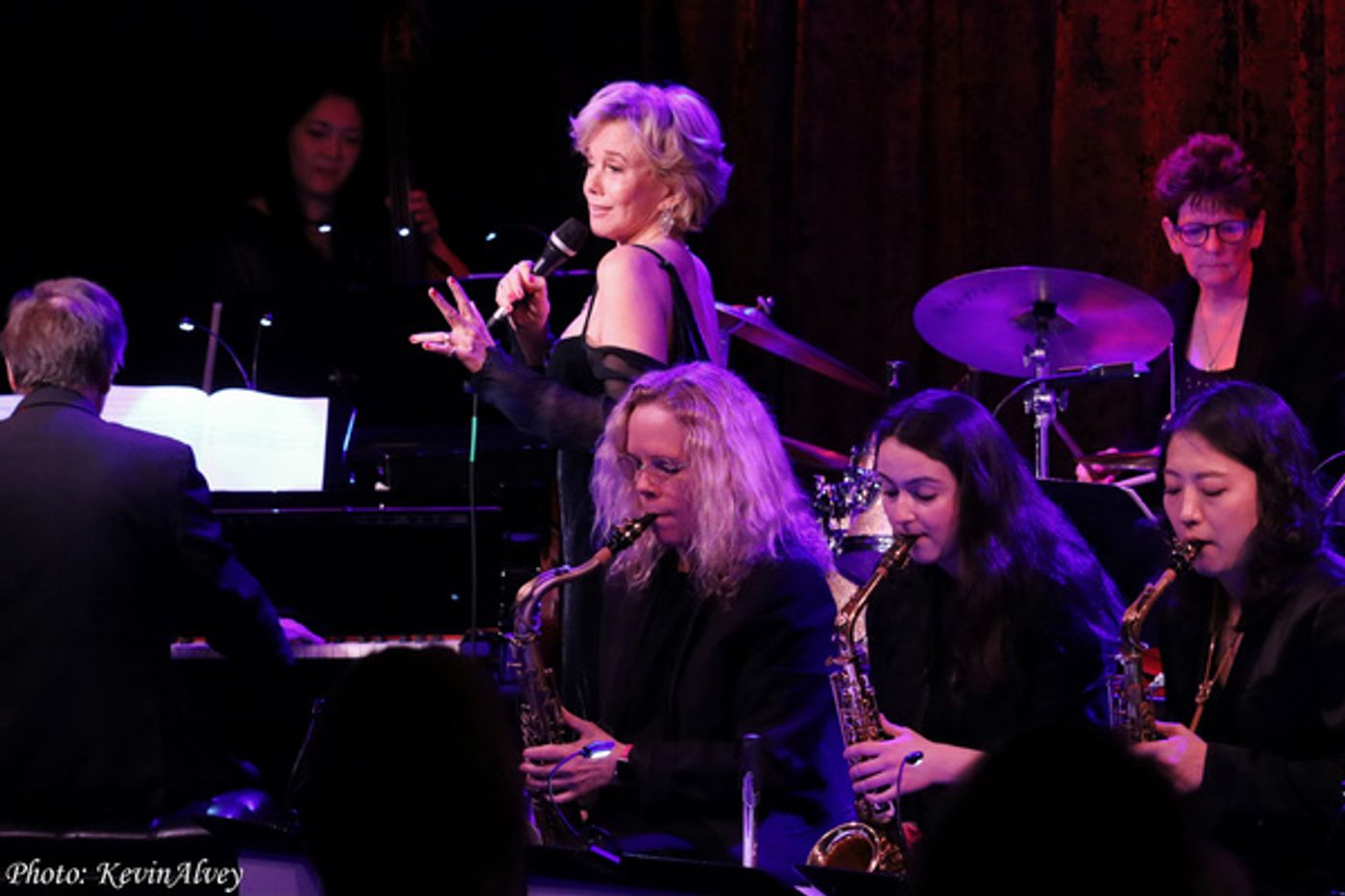 Photos: Linda Purl Joins Forces With Diva Jazz Orchestra at Birdland  Image