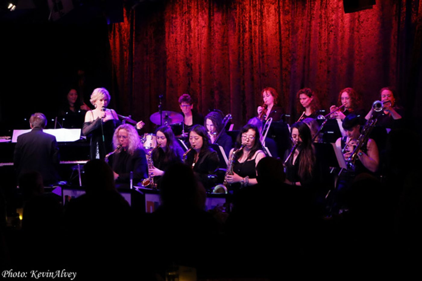 Photos: Linda Purl Joins Forces With Diva Jazz Orchestra at Birdland  Image