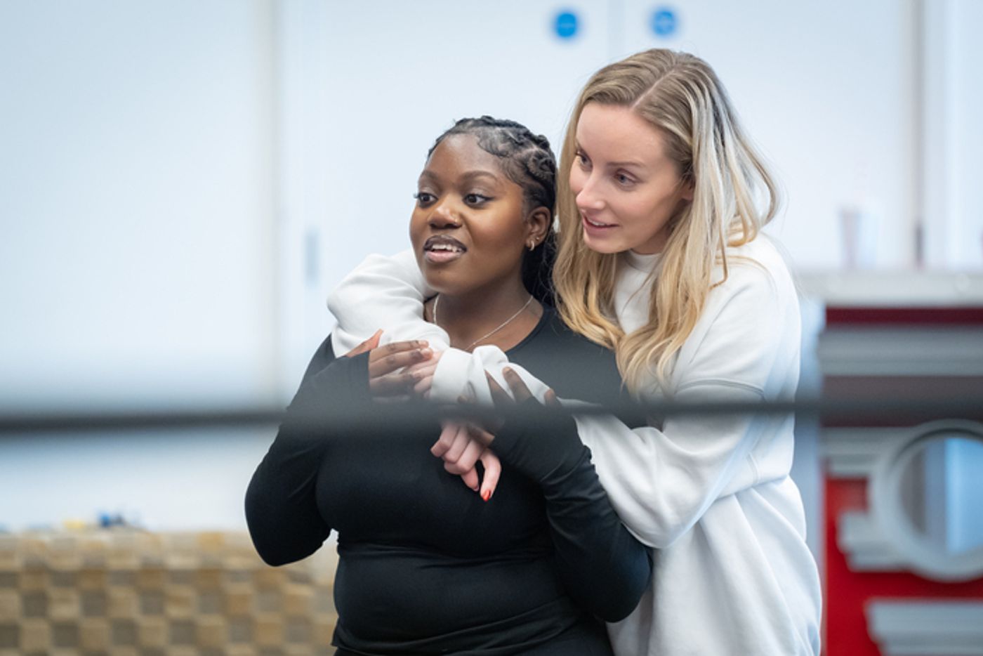 Photos: Inside Rehearsal For the UK and Ireland Tour of GREASE  Image