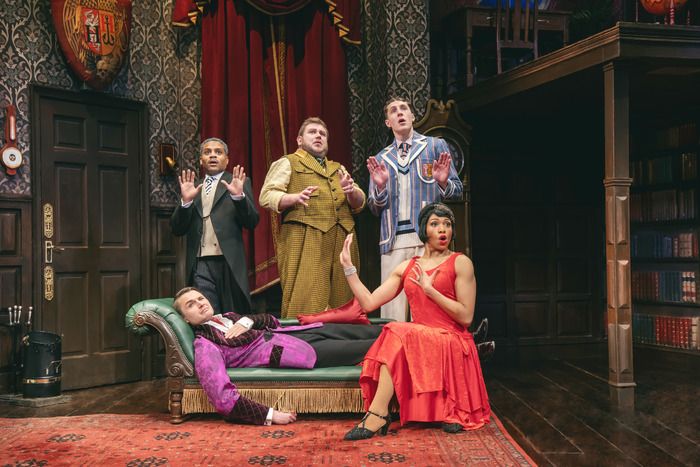 Photos: First Look at the New London Cast of THE PLAY THAT GOES WRONG — photo 2 of 12