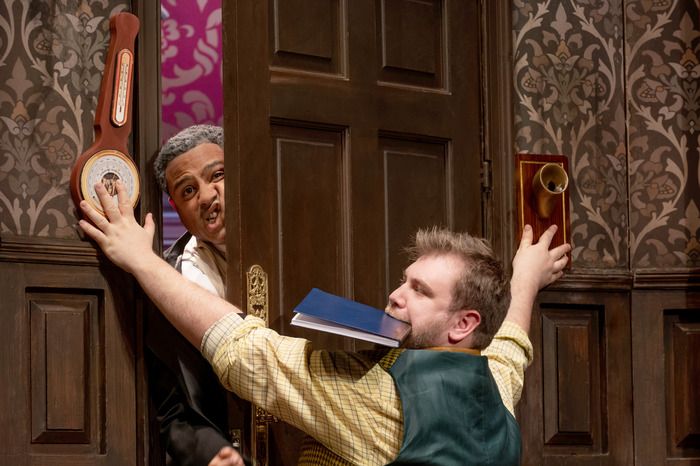 Photos: First Look at the New London Cast of THE PLAY THAT GOES WRONG — photo 5 of 12