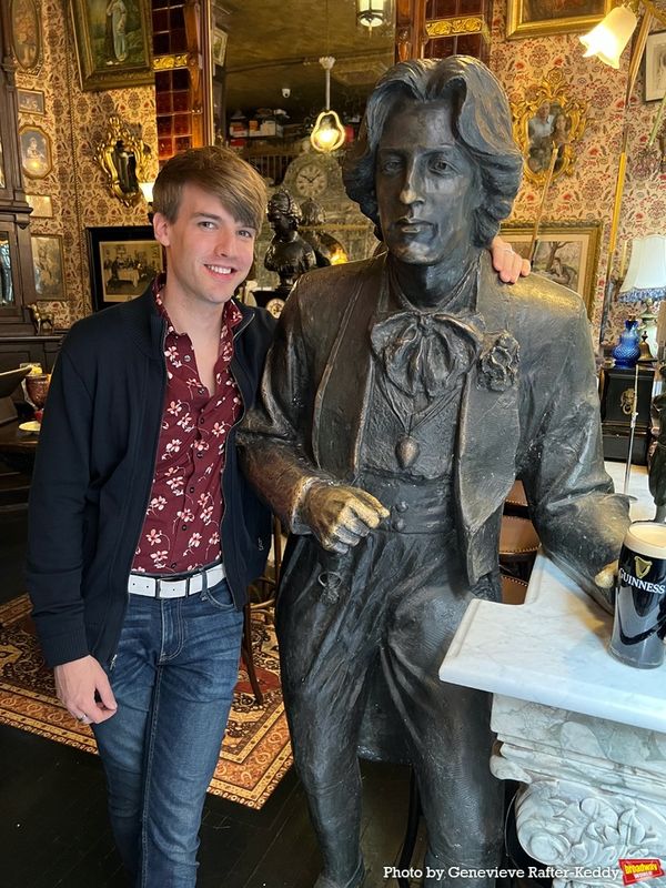 Mark William and Oscar Wilde Photo