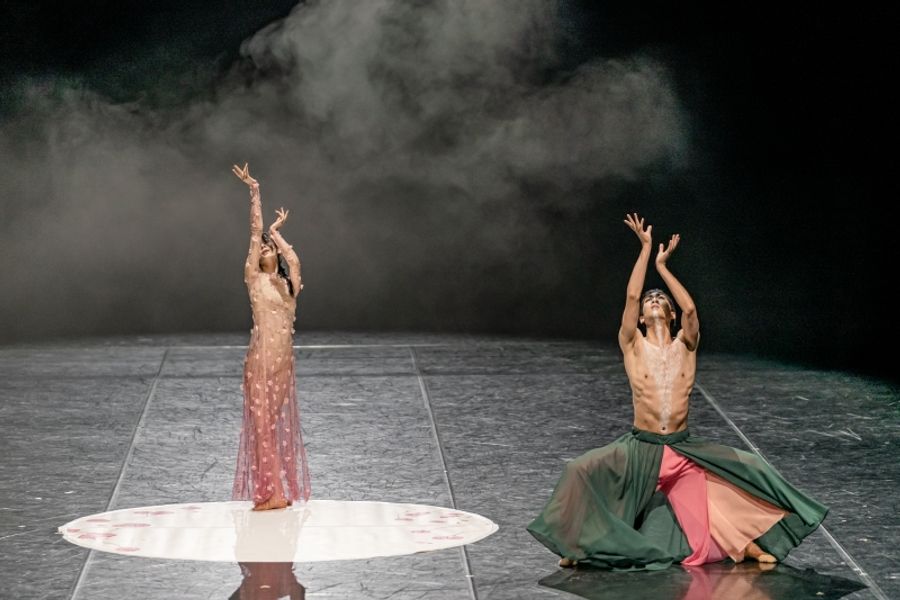 Review: INTERNATIONAL DRAFT WORKS, Royal Opera House Image