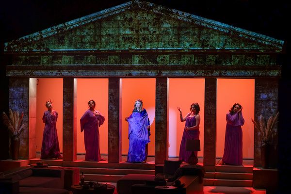 Elizabeth Dye, Kathryn Hunter-Williams, Megan Ketch, Cinn Strickland, and Sanjana Tas Photo