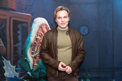 Ronan Farrow Photo