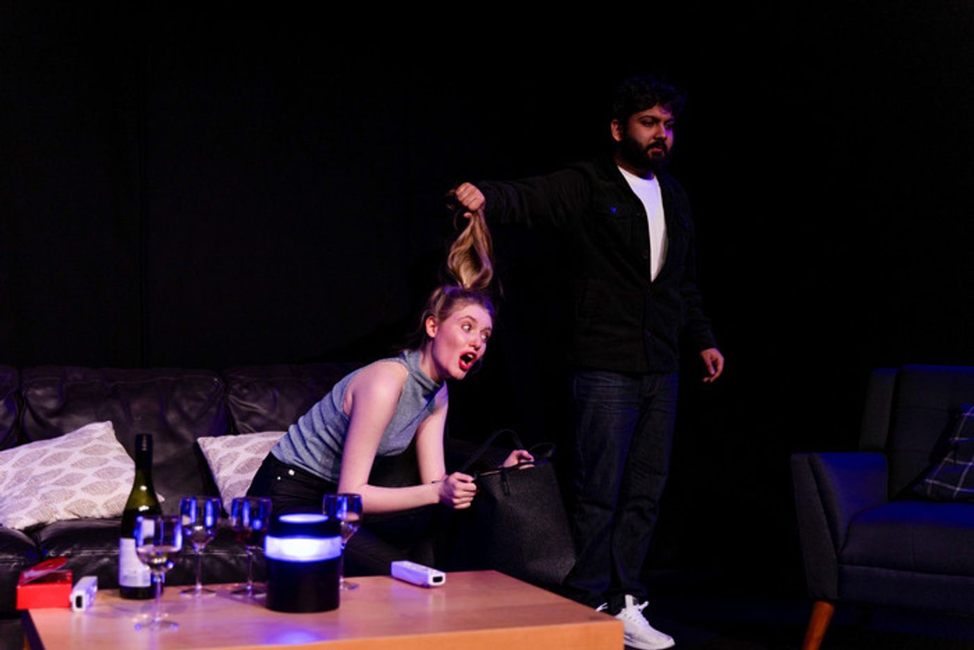 Photos: First Look At ARTIFICIALLY YOURS At Riverside Studios  Image