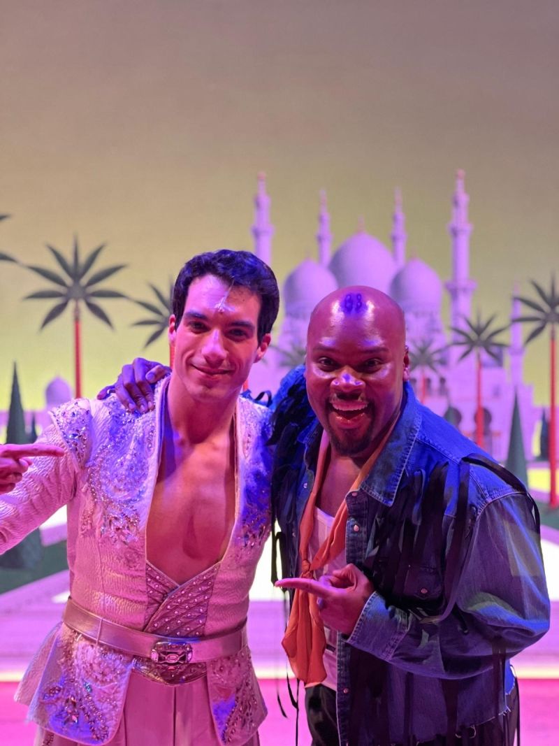 Michael James Scott visita ALADDIN en Madrid  Image