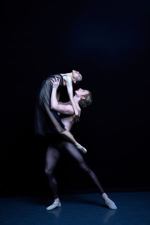 Hee Seo and Aran Bell @ BroadwayWorld Hee Seo and Aran Bell Photo