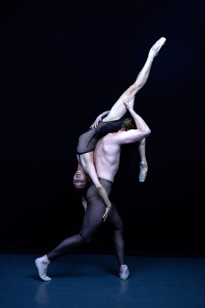 Hee Seo and Aran Bell  Photo