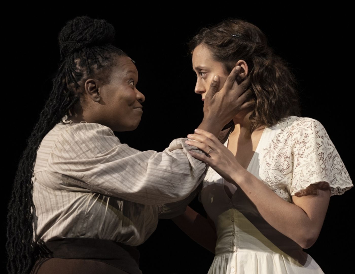 Review: OTHELLO at the Baxter Theatre Centre Is a Relevant Retelling of the Classic Tragedy  Image