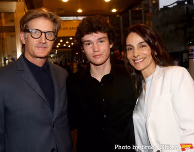 Paul Sparks, Emmett Sparks and Annie Parisse Photo