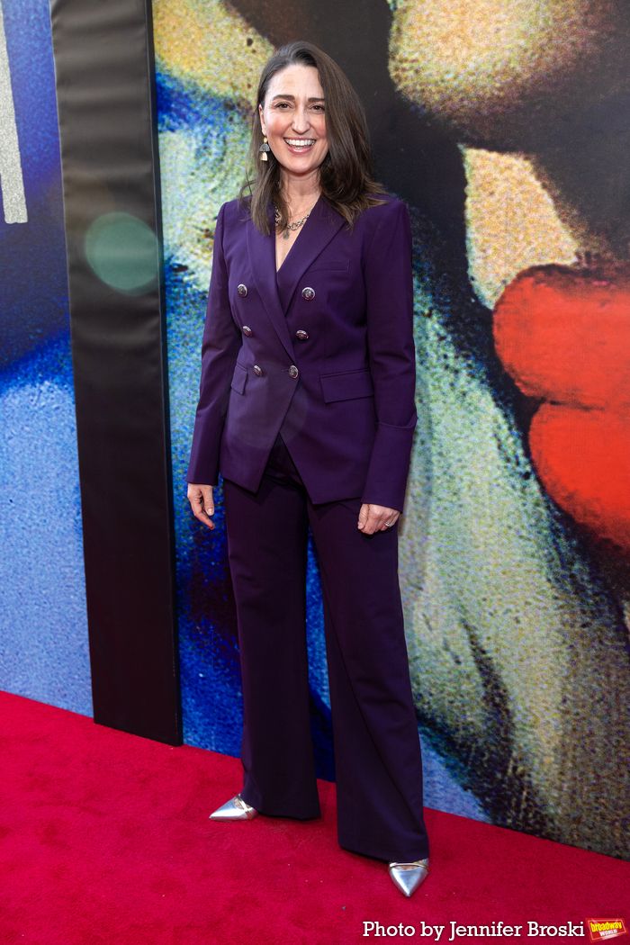 Photos: Stars Walk the Red Carpet for Opening Night of LEMPICKA — photo 36 of 56
