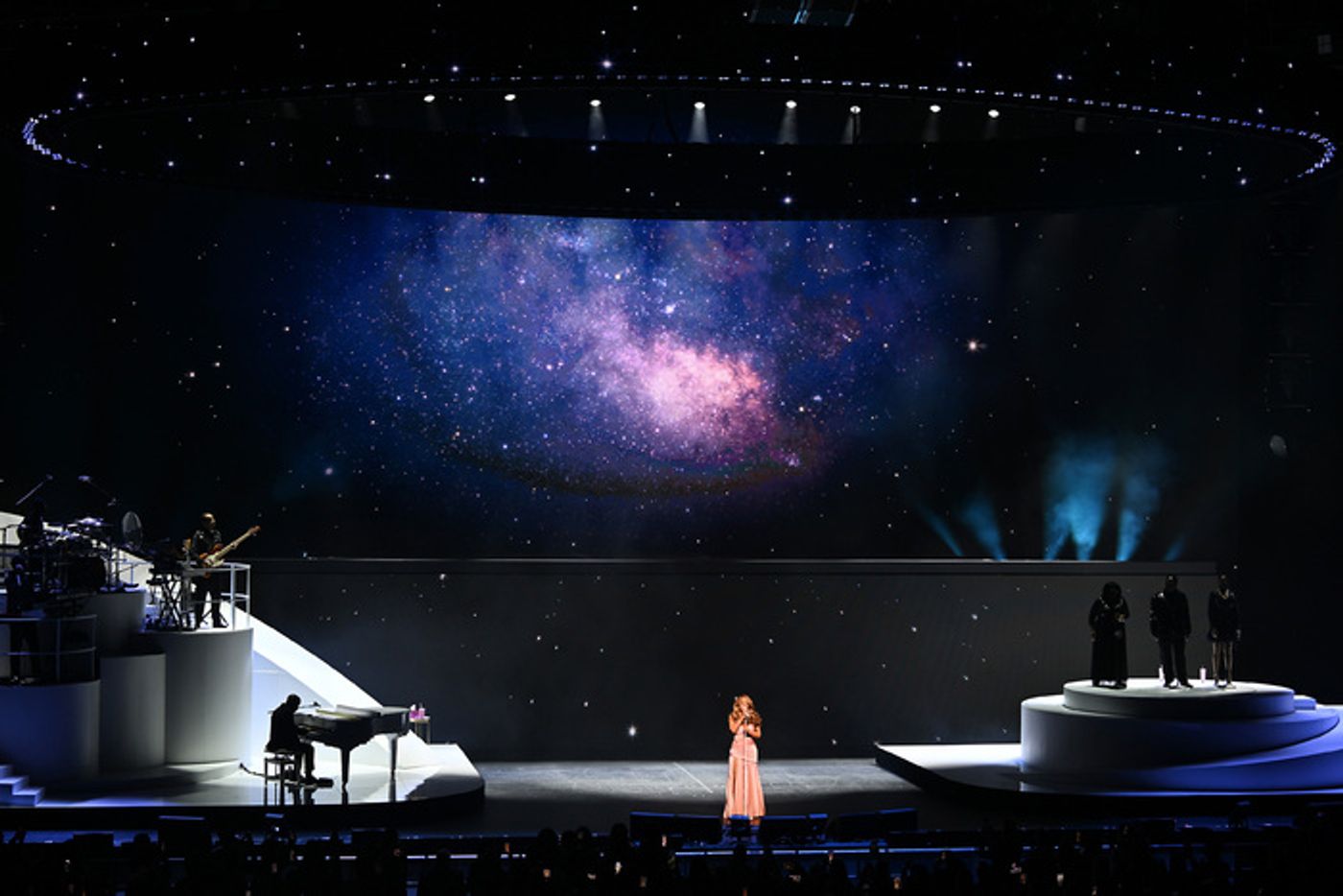 Photos: Mariah Carey Celebrates Opening Weekend Of Her Las Vegas Engagement  Image