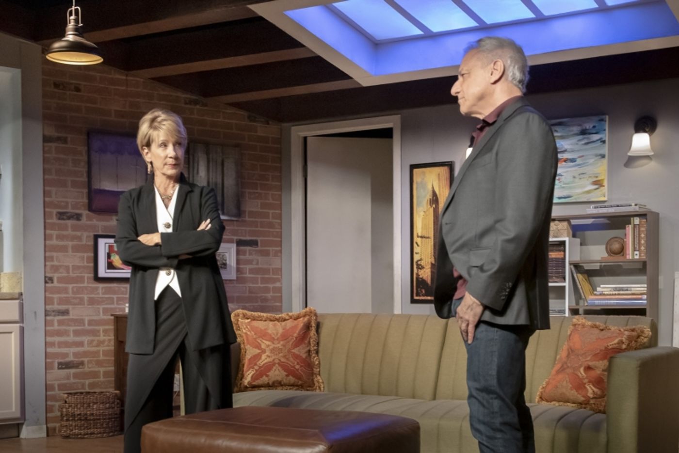 Review: MR. PARKER at Dezart Performs  Image