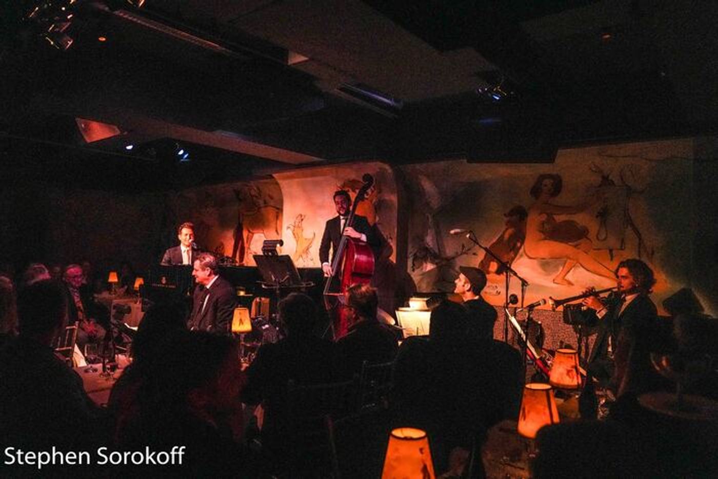 Photos: Peter Cincotti Continues Residency at Cafe Carlyle  Image