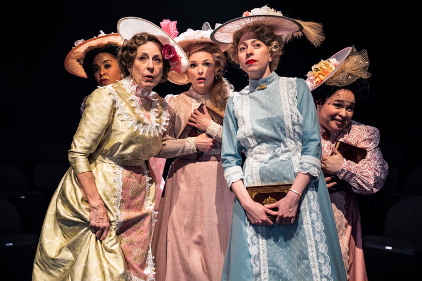 Photos: First Look At THE MUSIC MAN At Marriott Theatre  Image