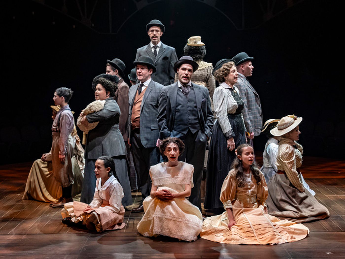 Photos: First Look At THE MUSIC MAN At Marriott Theatre  Image