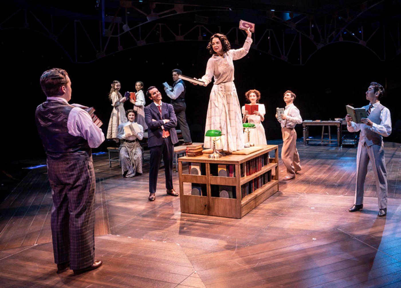 Photos: First Look At THE MUSIC MAN At Marriott Theatre  Image