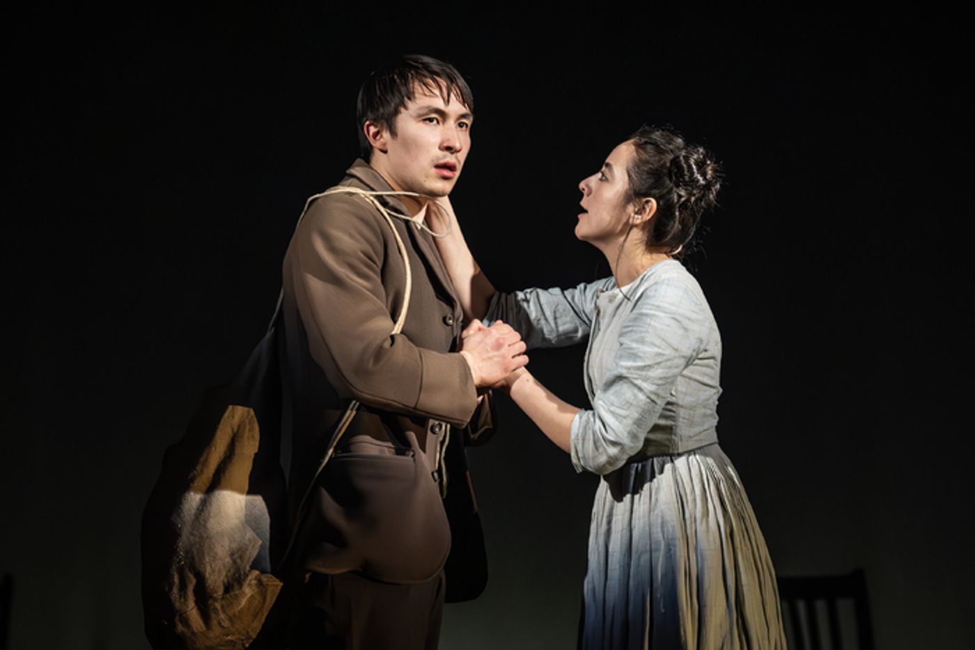 Photos: First Look at LONDON TIDE at the National Theatre  Image